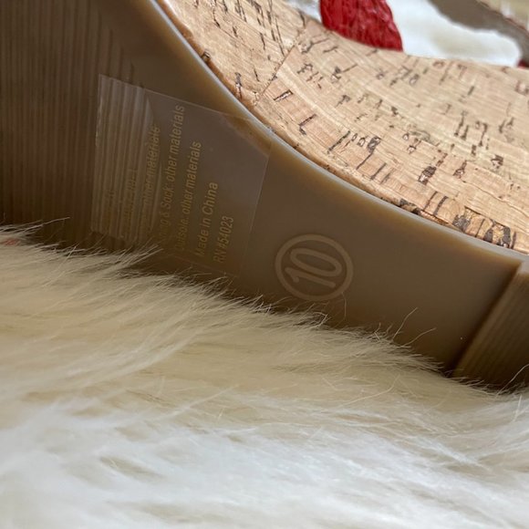 Banana Republic Factory size 10 Red-Orange Espadrilles - Picture 4 of 8